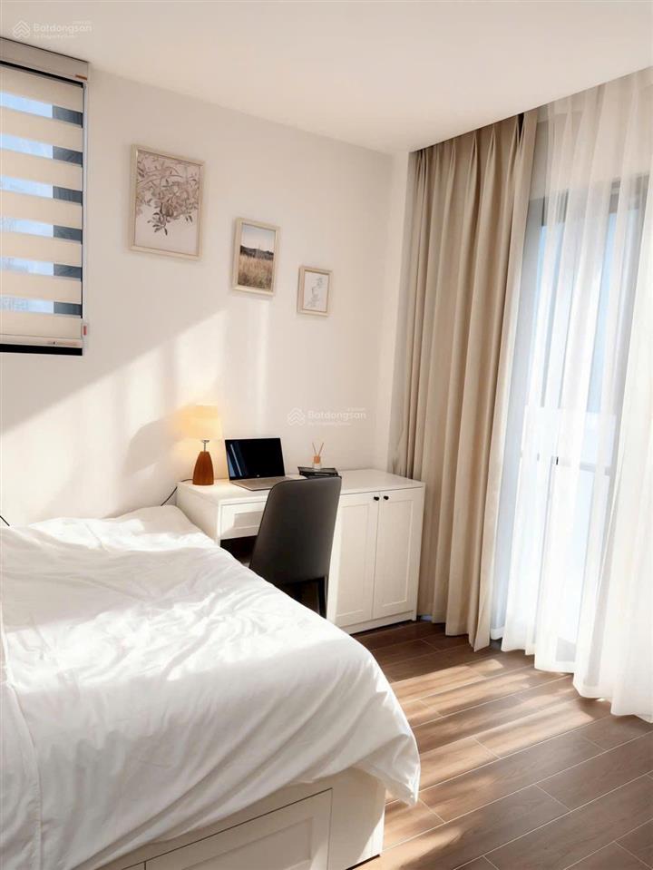 Bán tòa apartment ngay sát hồ tây, 80m² 7 tầng thang máy, dòng tiền vận hành quá tốt ~9%/năm