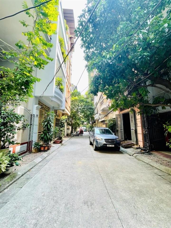 Bán nhà khu phân lô đẹp phố lạc trung, 68m² 5 tầng, ô tô tránh, giá tốt trong khu vực