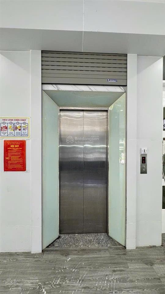 Bán nhà mặt phố minh khai, 80m2  mặt tiền 5.5m, 8 tầng thang máy, vỉa hè rộng, vị trí đẹp