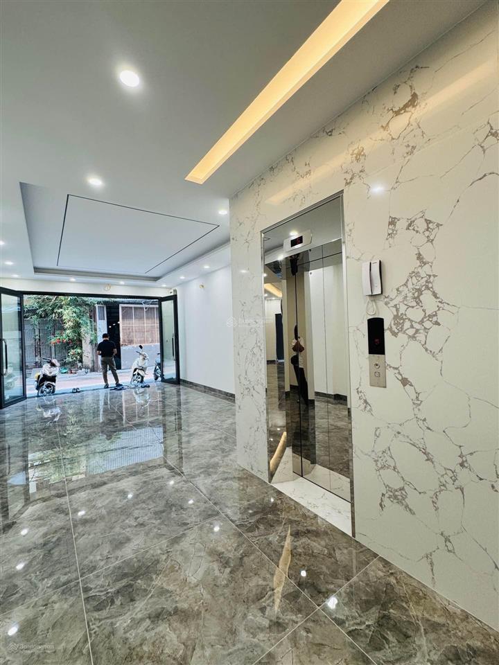 Chính chủ cần bán nhà liền kề phố tân mai, 90m2, 6 tầng thang máy, ô tô tránh, vị trí đẹp
