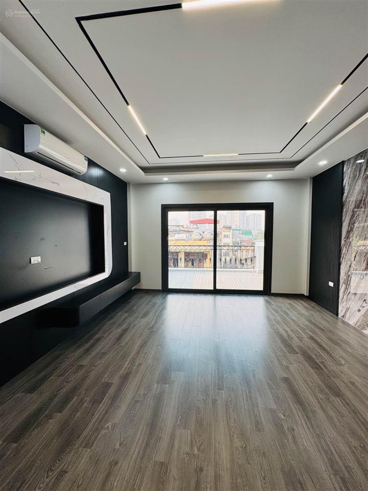 Chính chủ cần bán nhà liền kề phố tân mai, 90m2, 6 tầng thang máy, ô tô tránh, vị trí đẹp
