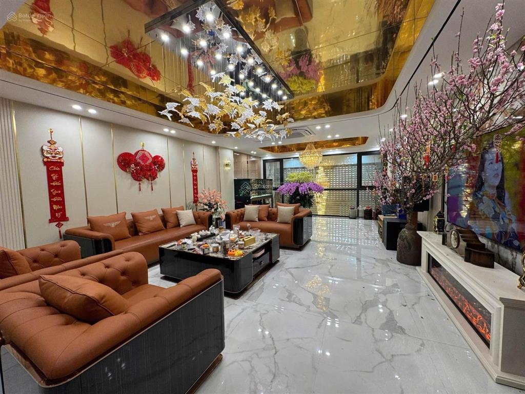 Cần bán nhà khu phân lô phố minh khai, 70m2 6 tầng, ô tô tránh nhau, vị trí trung tâm, 25 tỷ có tl
