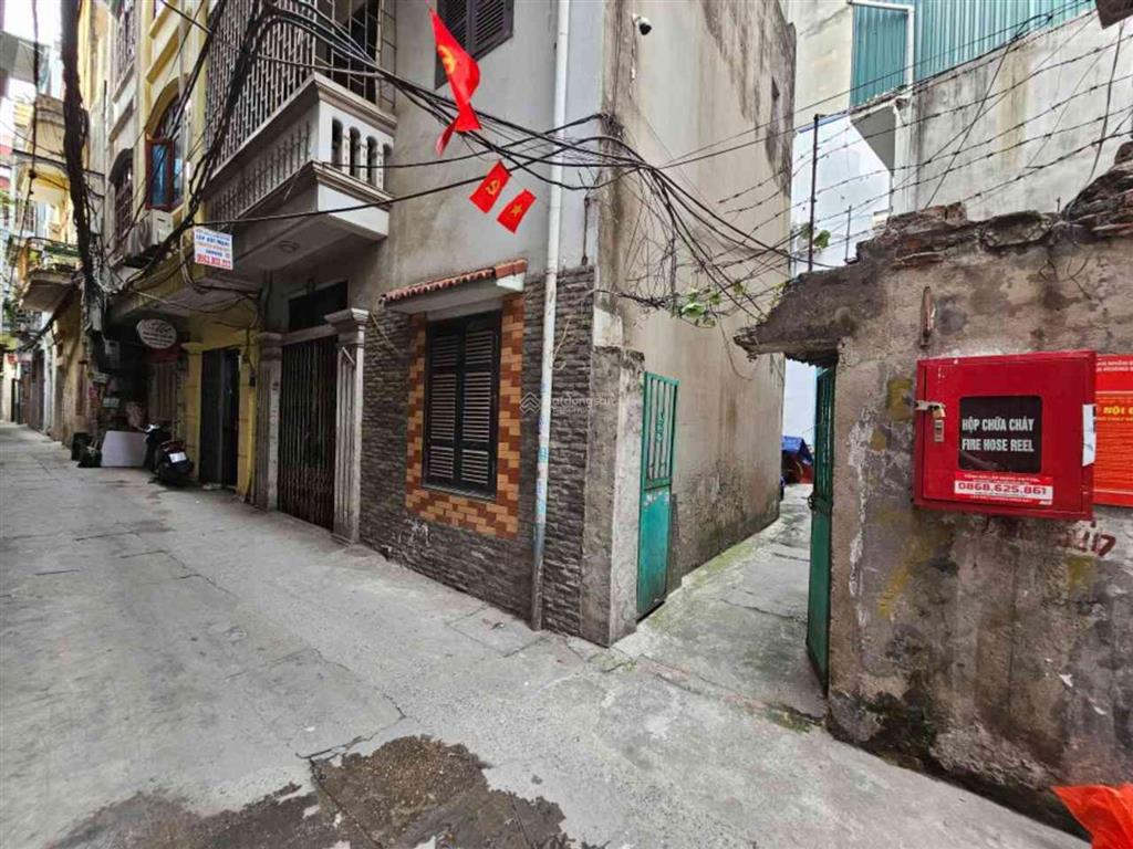 Bán nhà 3 tầng phố minh khai, hai bà trưng, 70m2  mặt tiền 6.4m, vuông vắn, vị trí đẹp, 11.8 tỷ