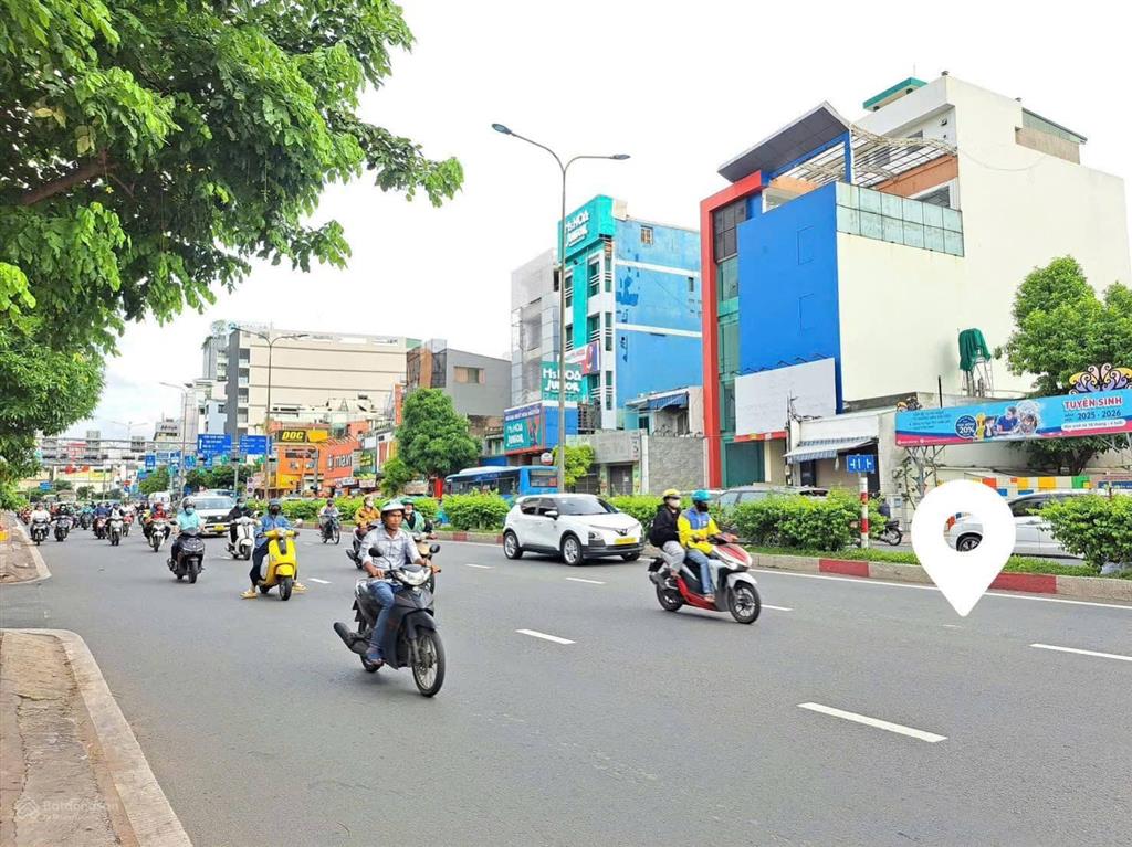 Giá trị không nằm ở giá mà nằm ở vị trí  siêu phẩm mặt tiền cộng hòa 11.5x28 chuẩn giới siêu giàu