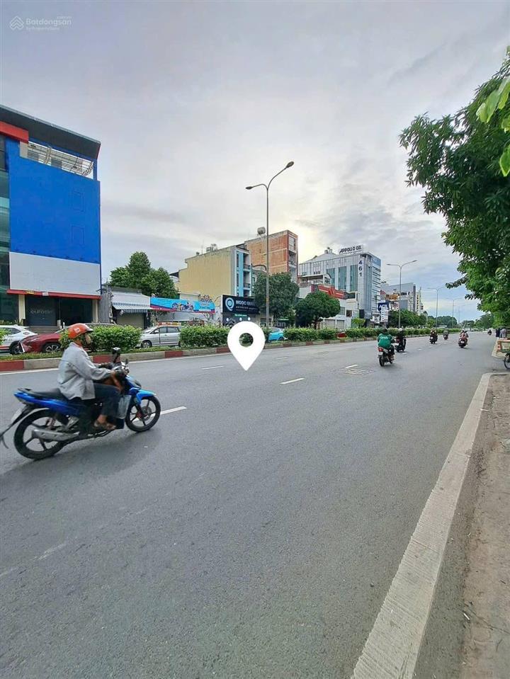 Giá trị không nằm ở giá mà nằm ở vị trí  siêu phẩm mặt tiền cộng hòa 11.5x28 chuẩn giới siêu giàu