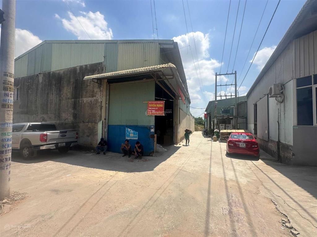 Chính chủ ngộp nh giảm 3 tỷ bán gấp 1433m2 giá chỉ 7tr8/m2 đất trung tâm tp tân uyên bình dương