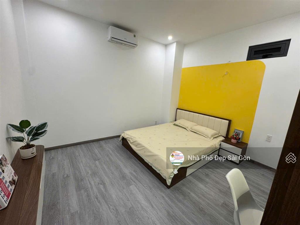 Bán siêu phẩm mặt tiền hẻm kd tốt đường âu cơ p14 tân bình. dt 4x15 đúc 2 lầu mới tinh nội thất đủ