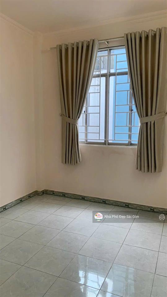 Bán gấp nhà hxh nguyễn hồng đào  p14  tân bình. dt 3x14m  đúc 2 lầu  3pn  3wc 7,3 tỷ