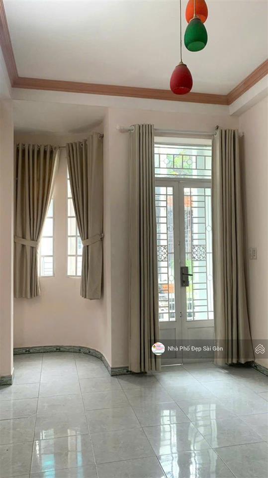 Bán gấp nhà hxh nguyễn hồng đào  p14  tân bình. dt 3x14m  đúc 2 lầu  3pn  3wc 7,3 tỷ