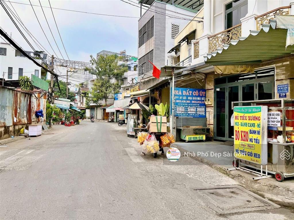 Bán cặp đôi ngang 8m mặt tiền đường đỗ nhuậntân phú.dt 8x18có 2 sổ riêng giá rẻ chỉ 17.5 tỷ.