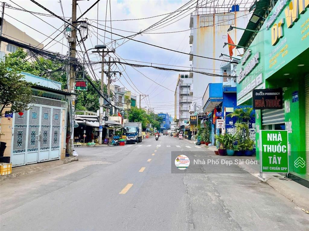 Bán cặp đôi ngang 8m mặt tiền đường đỗ nhuậntân phú.dt 8x18có 2 sổ riêng giá rẻ chỉ 17.5 tỷ.