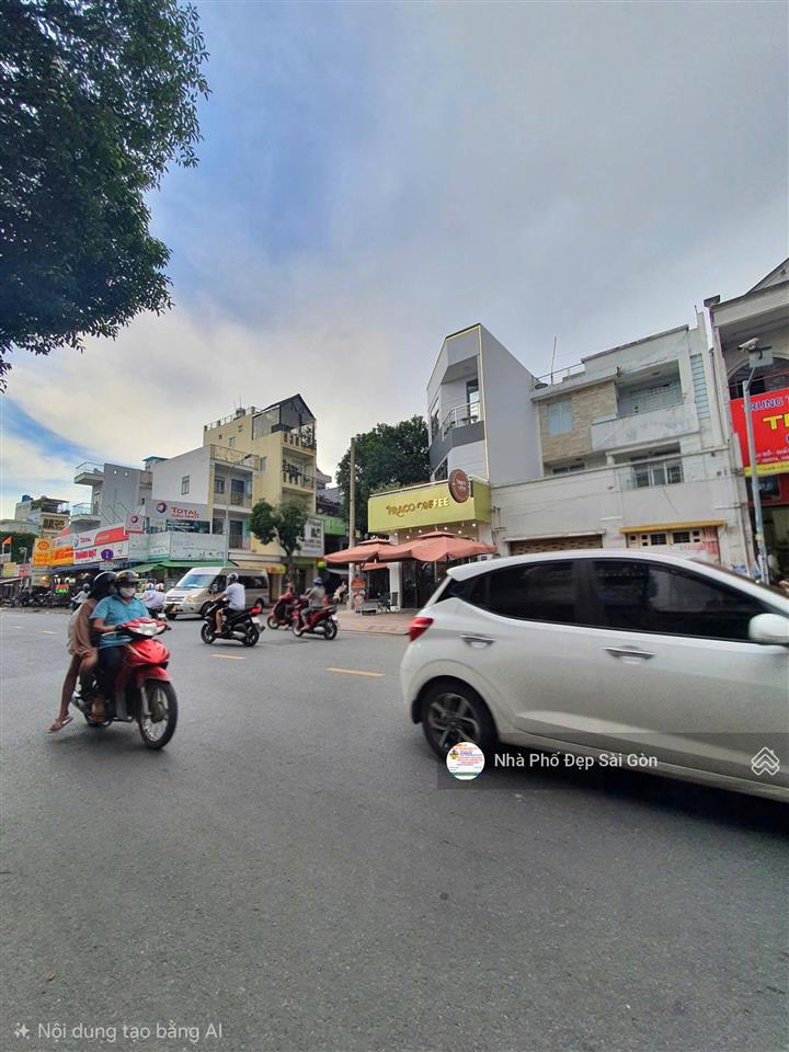 Bán nhà mtkd gò dầu  tân phú.dt 7x32  đúc 4 tấm  vị trí đẹp  gần aoen mall tân phú. nhỉnh 31 tỷ