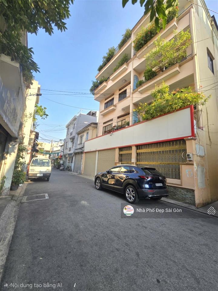 Siêu phẩm chiều ngang mặt tiền lên tới 13m đúc 2 lầu, st  khu vip bàu cát. dt 13x8.5m nhỉnh 16 tỷ