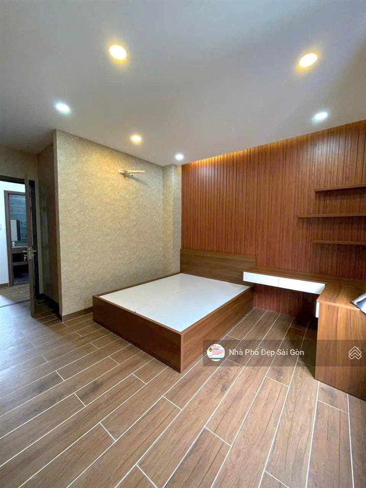 Siêu phẩm mới keng mặt tiền trần thủ độ đúc 4 tấm full nội thất cap cấp giá mềm nhỉnh 8 tỷ