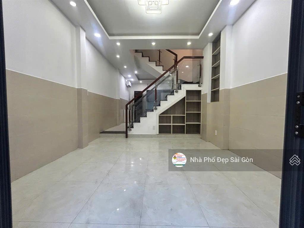 Nhà mới đúc 4 tầng hẻm lê lư dt 4x10 chỉ nhỉnh 6 tỷ