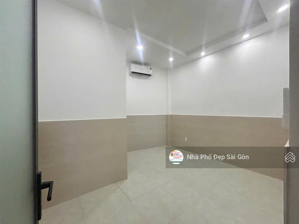 Nhà mới đúc 4 tầng hẻm lê lư dt 4x10 chỉ nhỉnh 6 tỷ