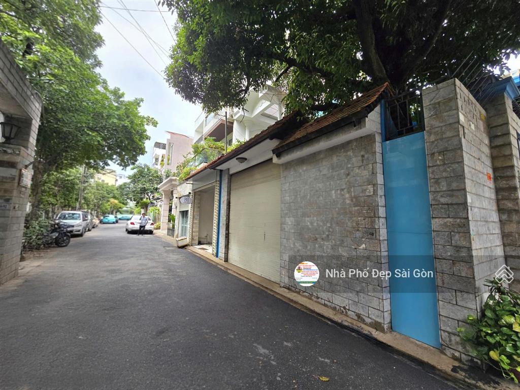 Khuôn đất hiếm 10.5x27mdtkv 280m²ngay nhà ga t3  đường bàu bàng tân bình. hẻm 8m xe hơi tới nhà