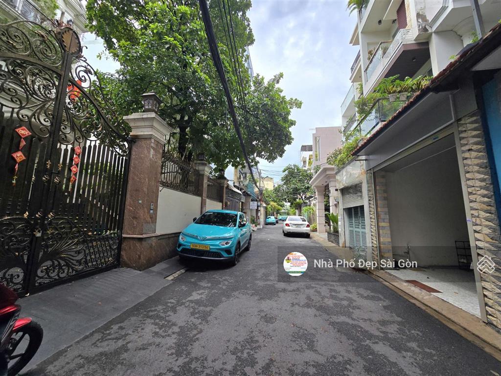 Khuôn đất hiếm 10.5x27mdtkv 280m²ngay nhà ga t3  đường bàu bàng tân bình. hẻm 8m xe hơi tới nhà