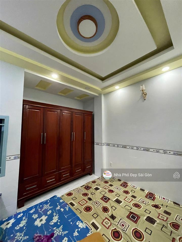Bán nhà đường nguyễn văn săng, tân phú. dt 4x14m  đúc 4 tấm nhà còn mới  4pn  4wc  nhỉnh 7 tỷ