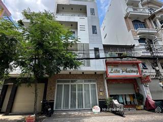 Siêu phẩm ngang khủng 6m  đúc 5 lầu, có thang máy. mt nguyễn hồng đào khu vip bàu cát