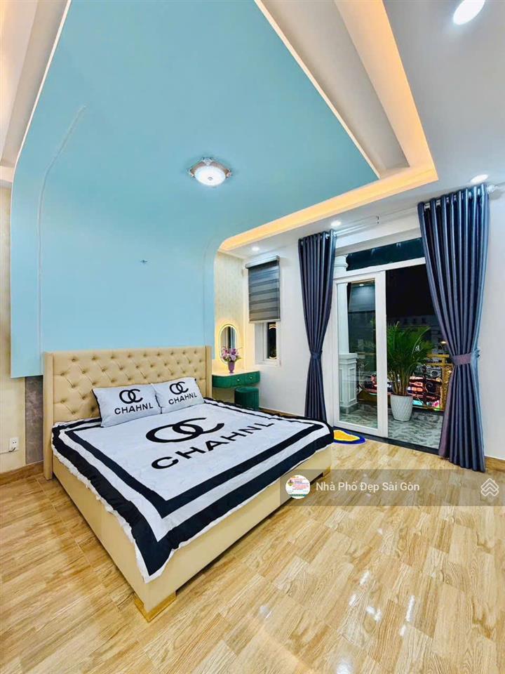 Siêu phẩm mtkd nguyễn văn khối  đúc 6 tầng  6 pn  7 wc  ntcc xịn sò