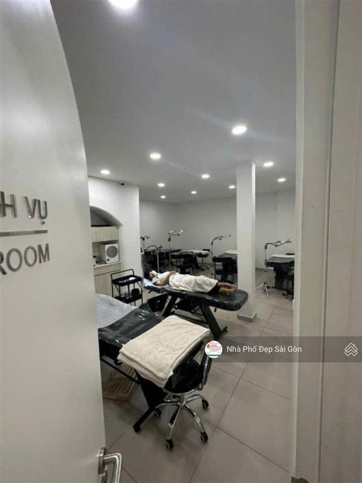 Cho thuê nhà nguyên căn mt bàu cát 3  dt 12x20  đúc 3 lầu  hơn 10 phòng