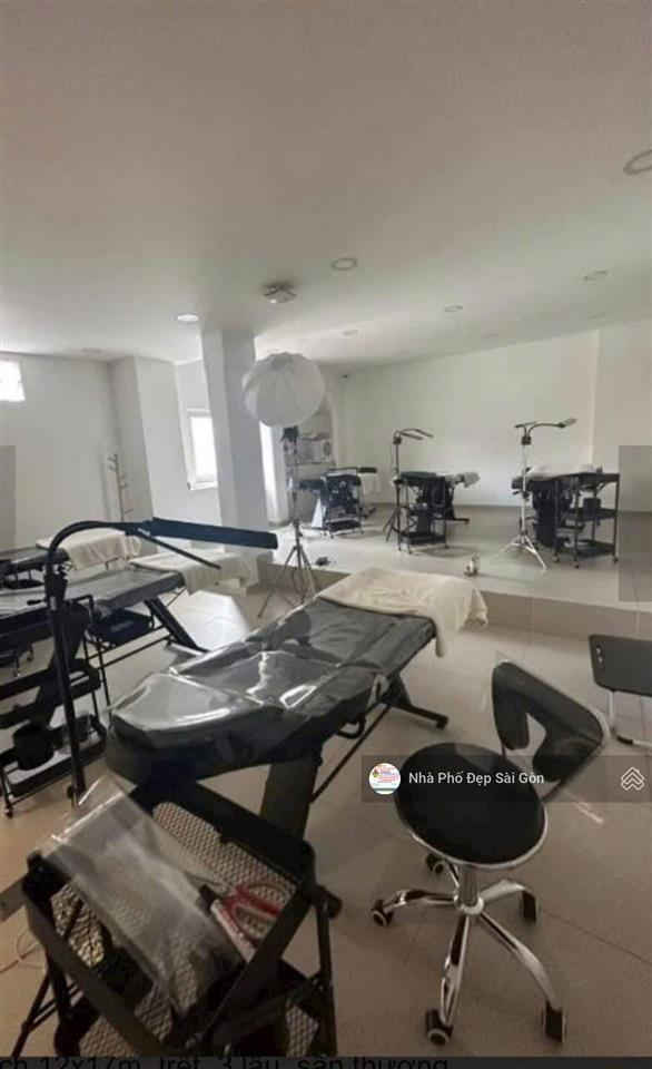 Cho thuê nhà nguyên căn mt bàu cát 3  dt 12x20  đúc 3 lầu  hơn 10 phòng