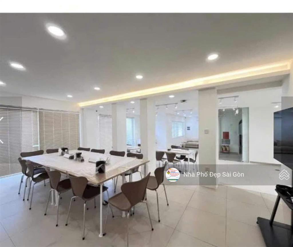 Cho thuê nhà nguyên căn mt bàu cát 3  dt 12x20  đúc 3 lầu  hơn 10 phòng