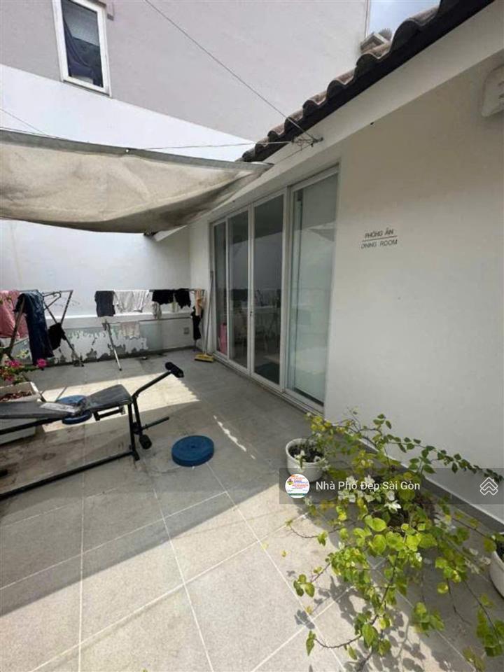 Cho thuê nhà nguyên căn mt bàu cát 3  dt 12x20  đúc 3 lầu  hơn 10 phòng