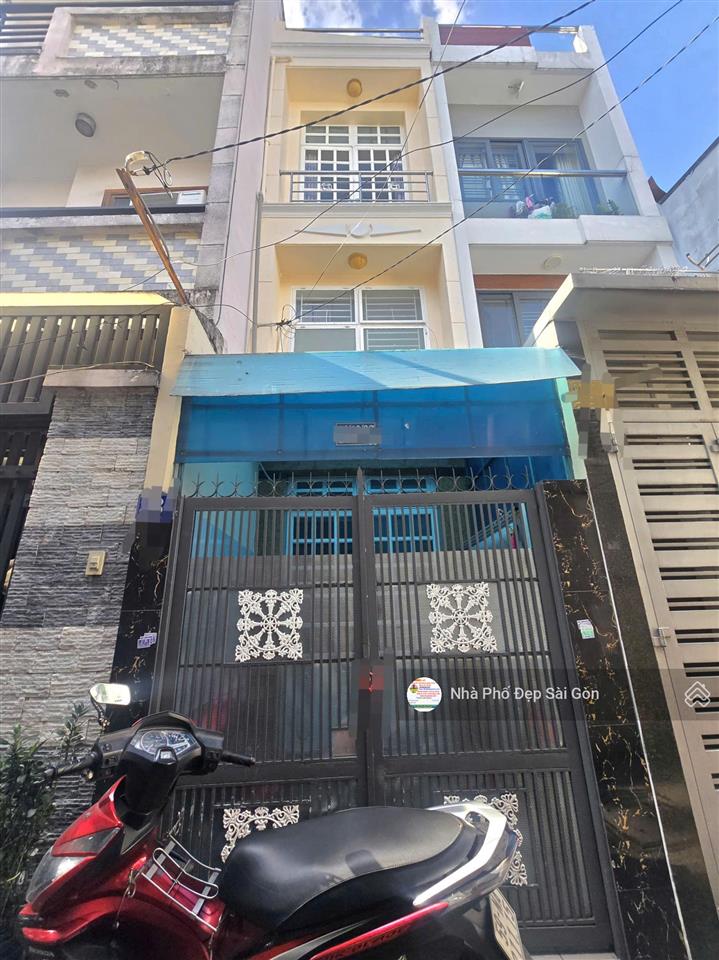 Chỉ nhỉnh 3 tỷ  bán nhà đúc 2 lầu, hẻm 3m trần văn quang, tân bình.