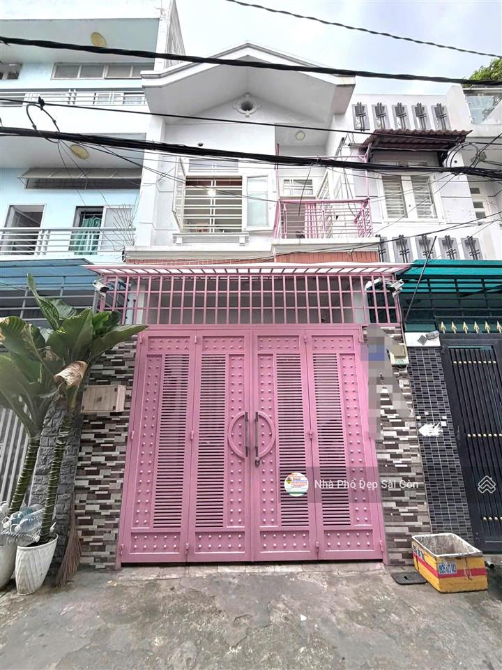 Bán nhà nguyễn hữu tiến, tân phú. dt 4x14m đúc 1 lầu  nhà sạch sẽ đẹp ở ngay. giá rẻ 5.5 tỷ