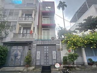 Gấp gấp giảm 2 tỷ còn 9.5 tỷ  bán nhà mt lê niệm  tân phú. dt 4x17  2 lầu  st giá quá tốt