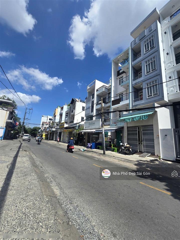 Cho thuê tòa nhà mt huỳnh thiện lộc, tân phú. dt 8x20  đúc 6 tầng suốt  thang máy đầy đủ