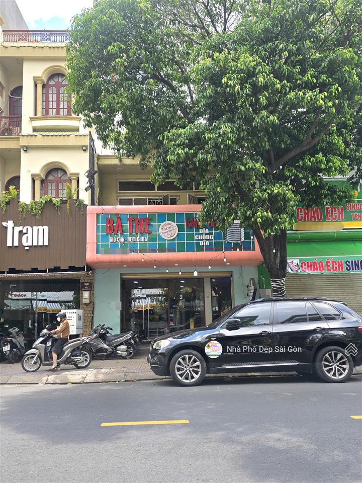 Bán nhà 2 mặt tiền đường tân sơn nhì. dt 6x31m dtcn 186m² 1 lầu vị trí siêu đẹp