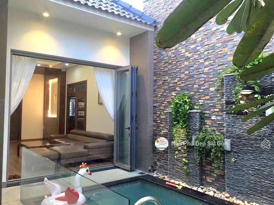Siêu phẩm villa phố hxh lê thúc hoạch  tân phú. dt 12.1x19  dtcn 229m2  nhà còn khá mới ở ngay