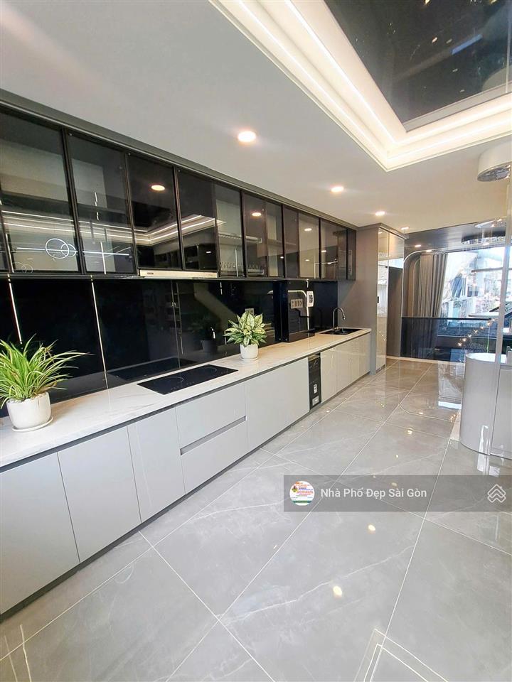 Siêu phẩm nhà phố đúc 5 tầng mới full nội thất cao cấp  ngay đường 17a  bình tân, chỉ nhỉnh 6 tỷ