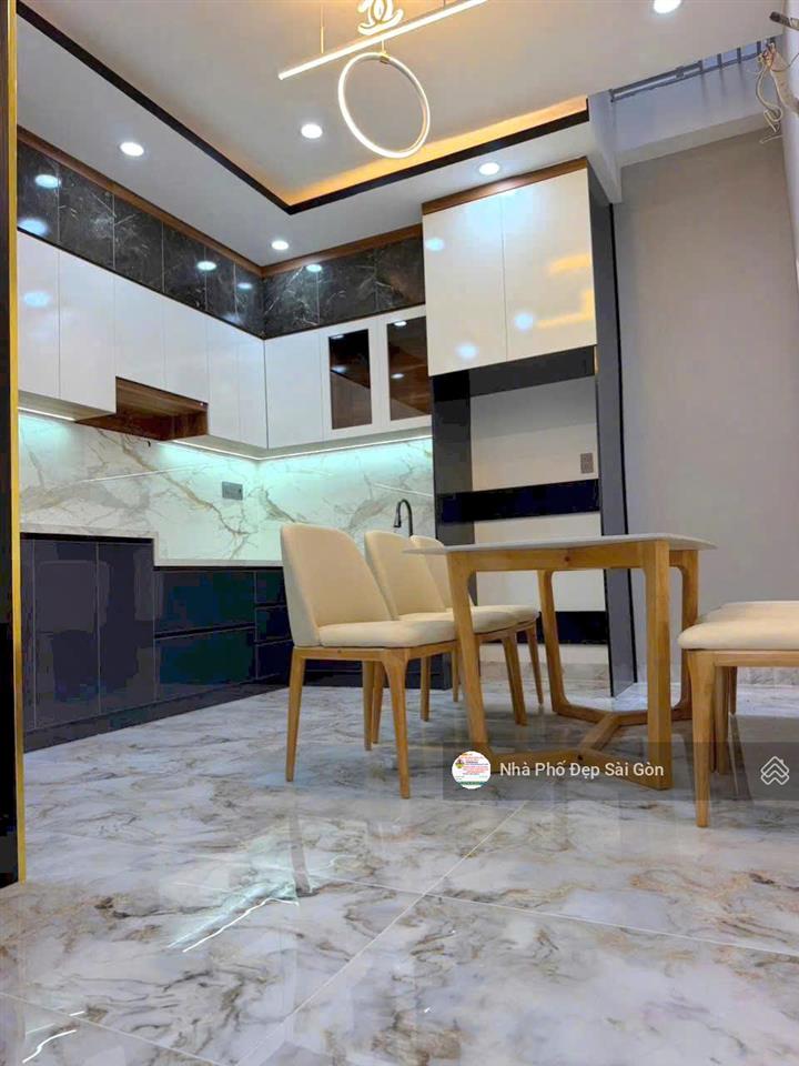 Bán siêu phẩm đúc 1 lầu mới keng  hxh 6m nguyễn văn yến, dt 4.1x16m  3pn, 4wc