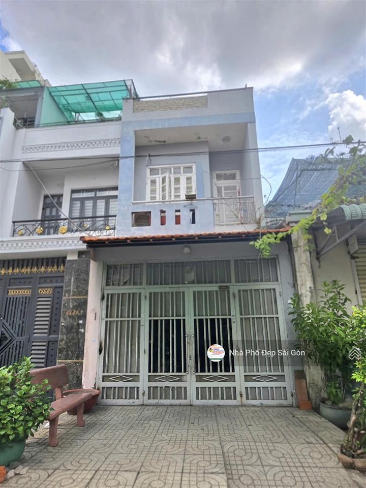 Bán nhà hẻm nội bộ 12m nguyễn sơn, tân phú. dt 4x20m  đúc 1 lầu. giá chỉ 9 tỷ