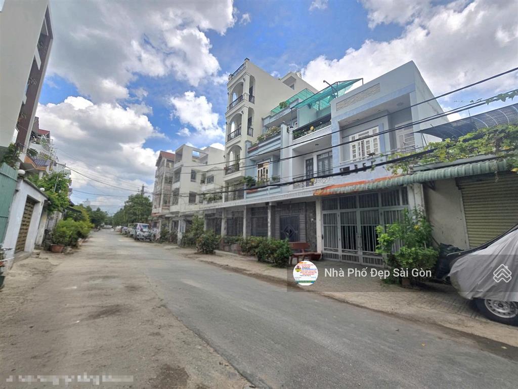 Bán nhà hẻm nội bộ 12m nguyễn sơn, tân phú. dt 4x20m  đúc 1 lầu. giá chỉ 9 tỷ