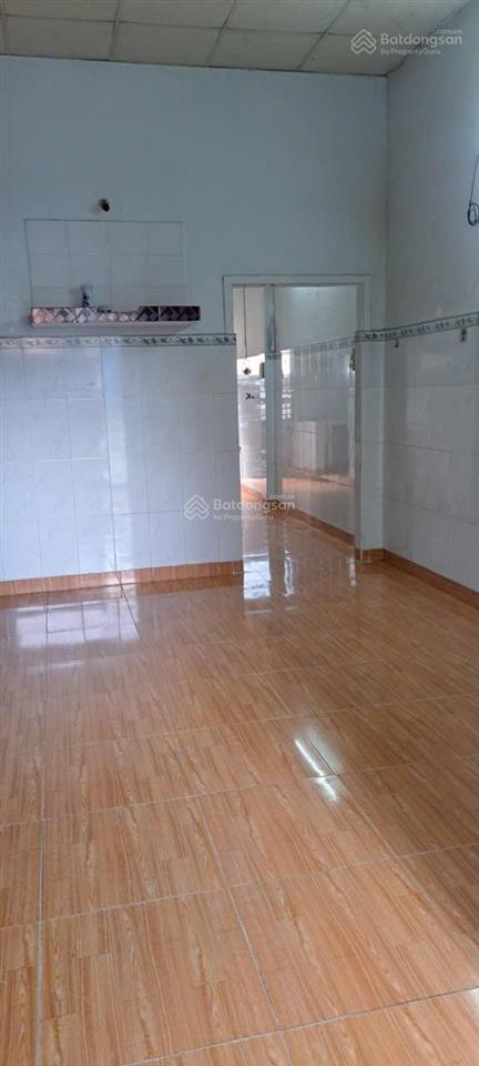 6 triệu/tháng  nhà cấp 4 nguyên căn 2 phòng ngủ nguyễn duy trinh, p.phú hữu gần quận 2