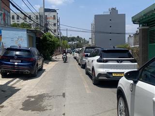 8 tỷ giá tốt  nhà cấp 4 mặt tiền đường võ văn hát đối diện trường đh marketing ( 5 x 21=108m2 )