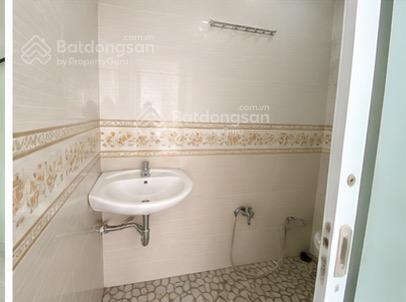 9 triệu/tháng  nhà 2 lầu 4 phòng ngủ hẻm xe hơi ngay ngã 3 nguyễn duy trinh  lã xuân oai