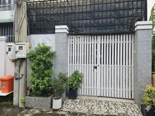 5.5 triệu/tháng  nhà nguyên căn 1 phòng ngủ có nội thất hẻm 990 nguyễn duy trinh