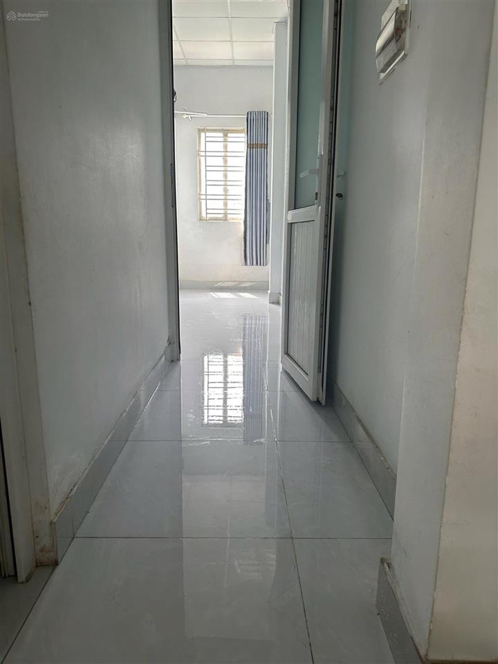 6.5 triệu/tháng  nhà 2 phòng ngủ 2wc lò lu gần khu công nghệ cao, vinhome q. 9