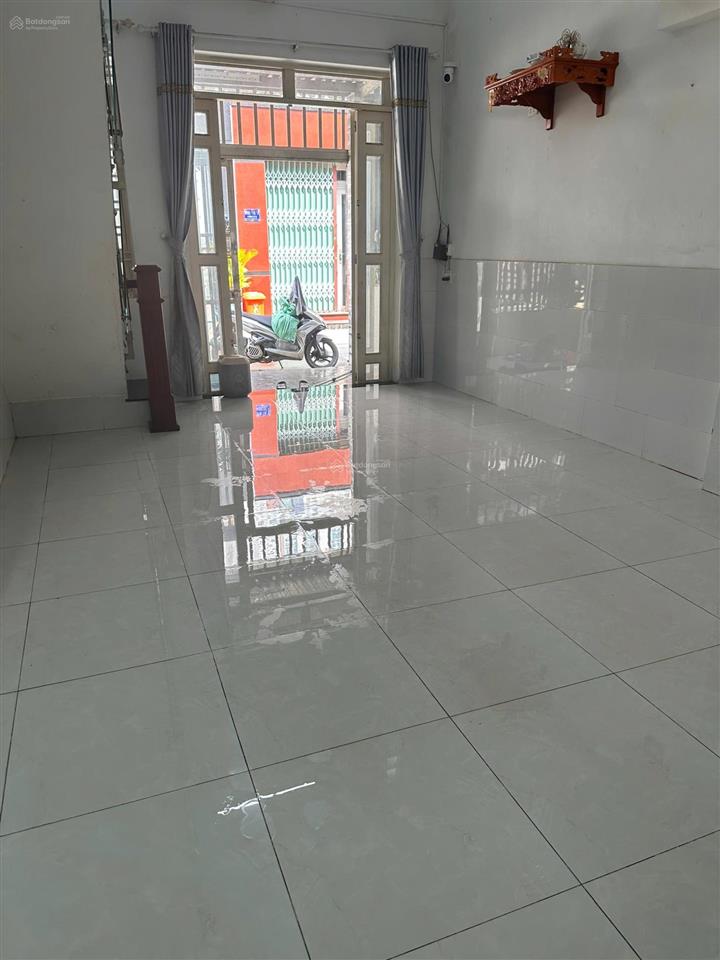 6.5 triệu/tháng  nhà 2 phòng ngủ 2wc lò lu gần khu công nghệ cao, vinhome q. 9