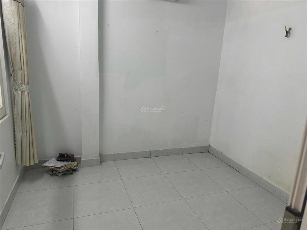 6.5 triệu/tháng  nhà 2 phòng ngủ 2wc lò lu gần khu công nghệ cao, vinhome q. 9
