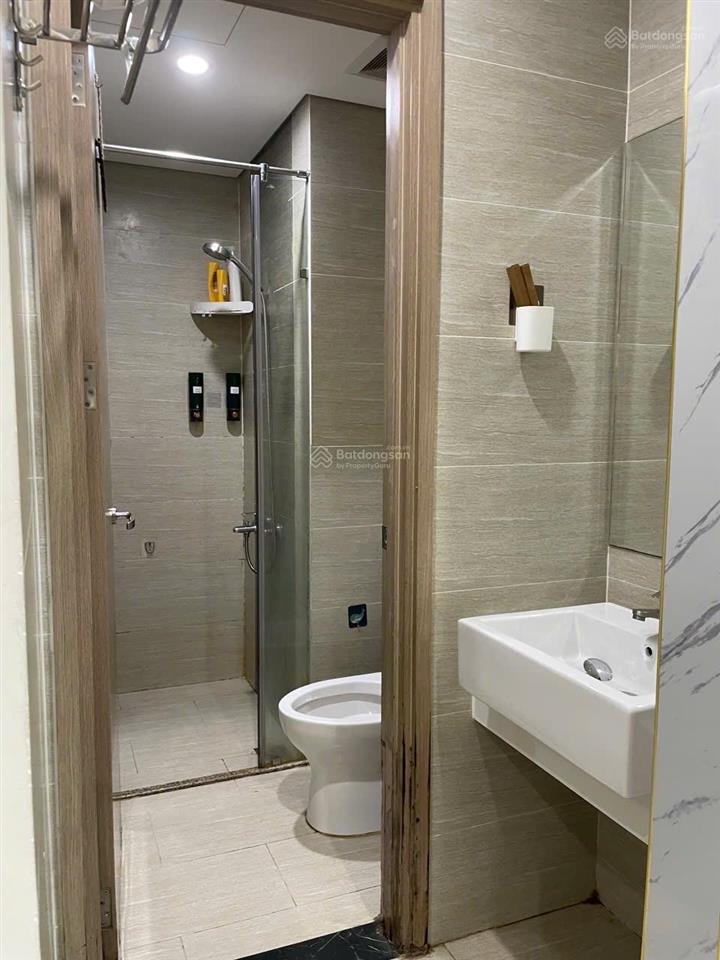 Căn hộ 2 phòng ngủ full nội thất view hồ bơi mát mẻ vinhome grand park  7.5tr/tháng
