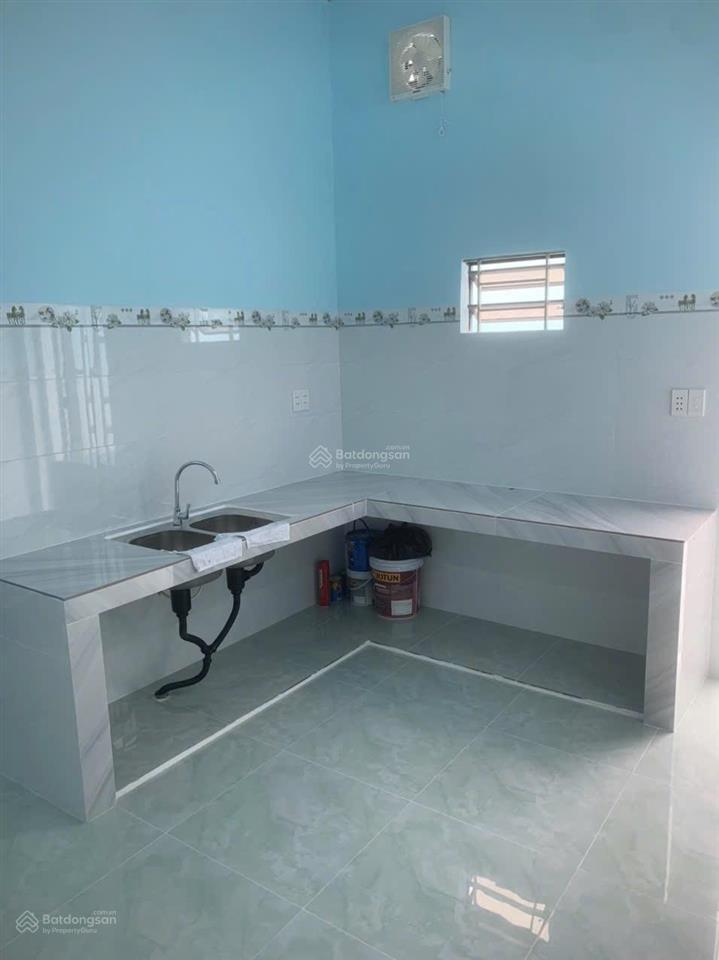 6 triệu/tháng  nhà 5 x 20m sân rộng long phước cách vinhome chỉ 5 phút