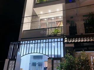 10 triệu/tháng  nhà 1 trệt 2 lầu 1 tum 4 phòng ngủ bưng ông thoàn gần glabal city