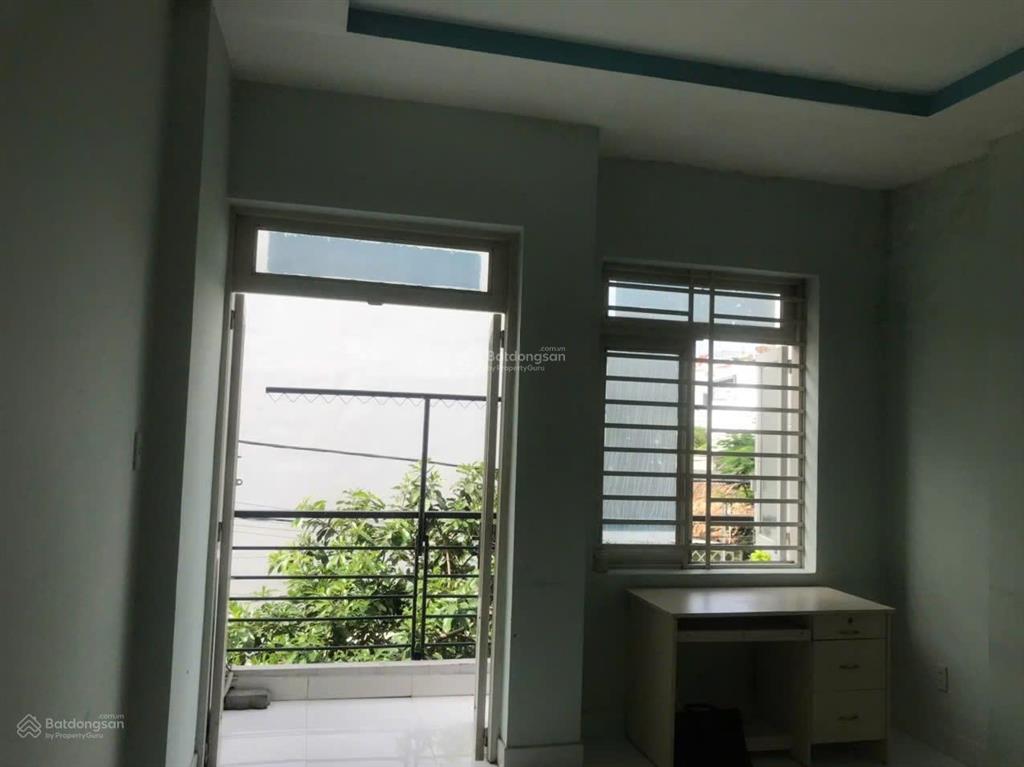 7 triệu/tháng  nhà nguyên căn 1 lầu 2 phòng ngủ khu an ninh nguyễn duy trinh gần ubnd phường